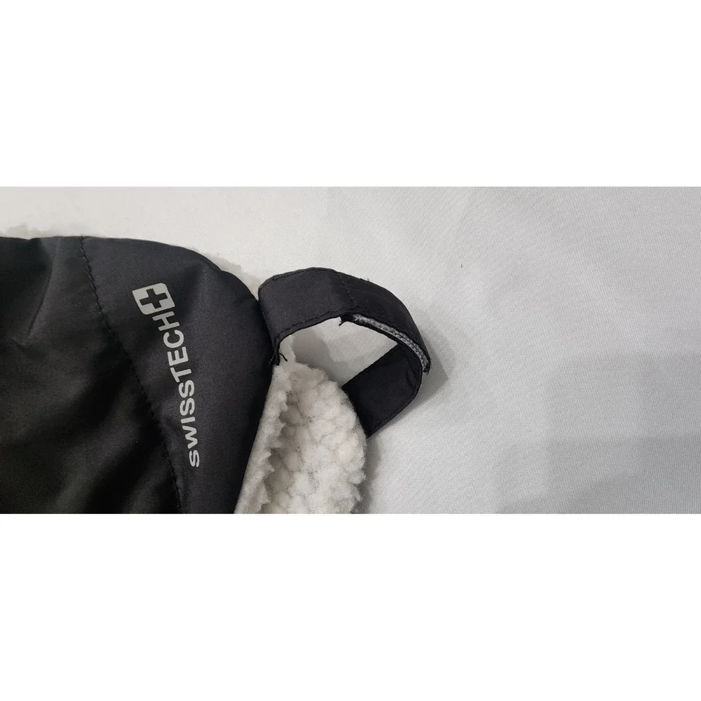 Swiss Tech Tapper Hat Boys Gray And Black.
